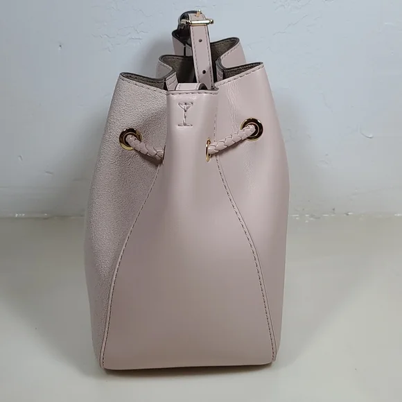 Michael Kors Phoebe Medium Bucket Bag – Powder Blush, NWT (MSRP: $498)